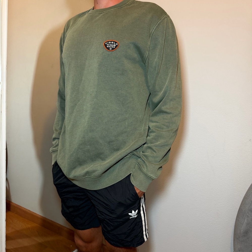 VISSLA sweatshirt - Picture 10 of 14